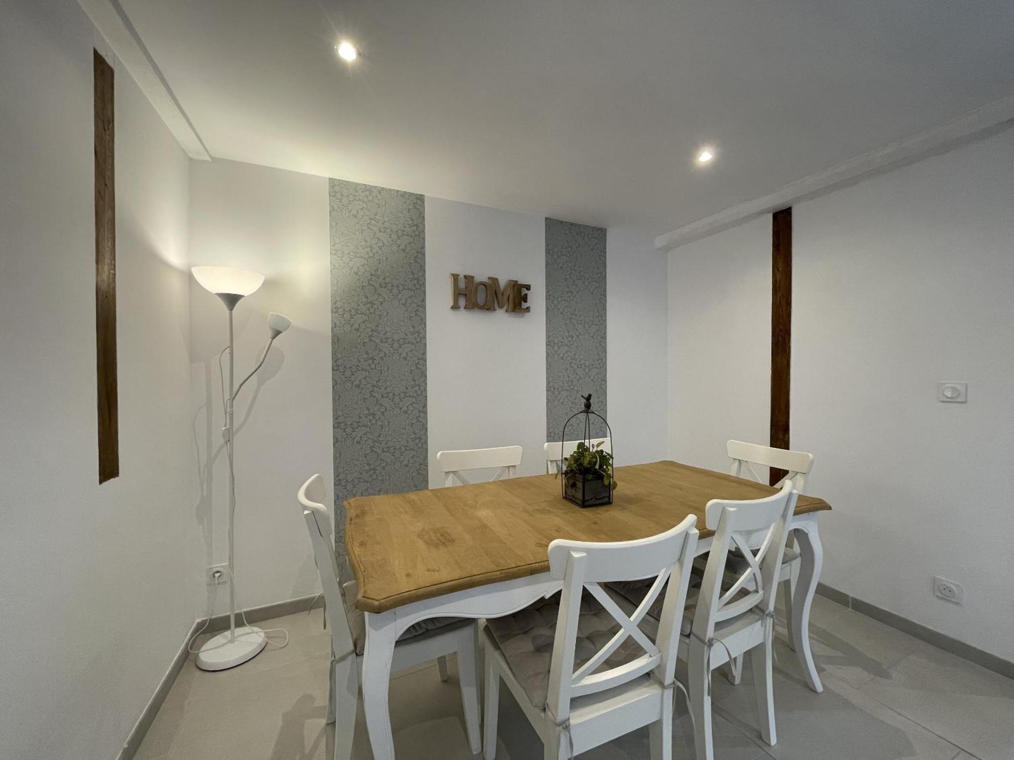 L'Authentique Apartment Chablis Bagian luar foto